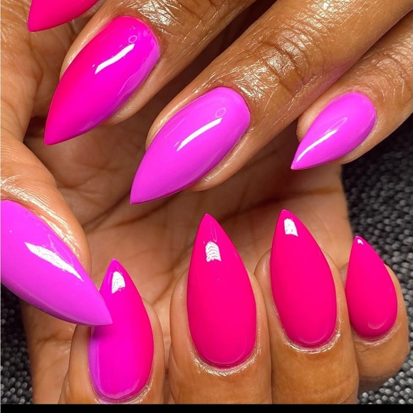 Meet your Posher, Amber - Picture 1 of 1